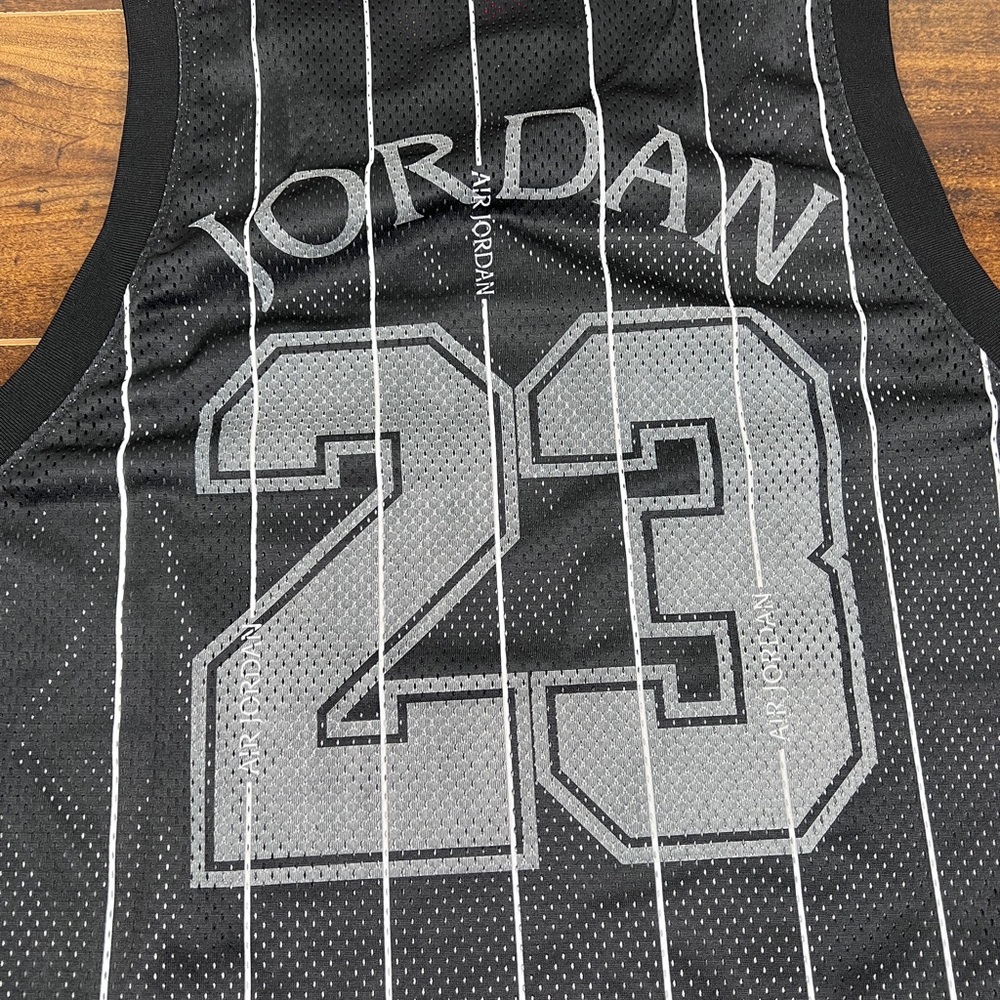 NIKE JORDAN ESSENTIALS AOP TANK JERSEY SHIRT MENS BLACK NEW DM1380-010 - Picture 7 of 7